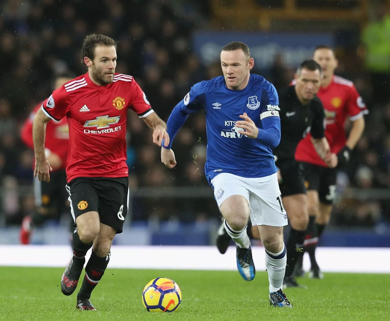 国际比赛日拜仁慕尼黑官宣签约——足总杯节点到来,目标明确,赛程密集仍需轮换的简单介绍 国际比赛日拜仁慕尼黑官宣签约——足总杯节点到来,目标明确,赛程密集仍需轮换的简单介绍